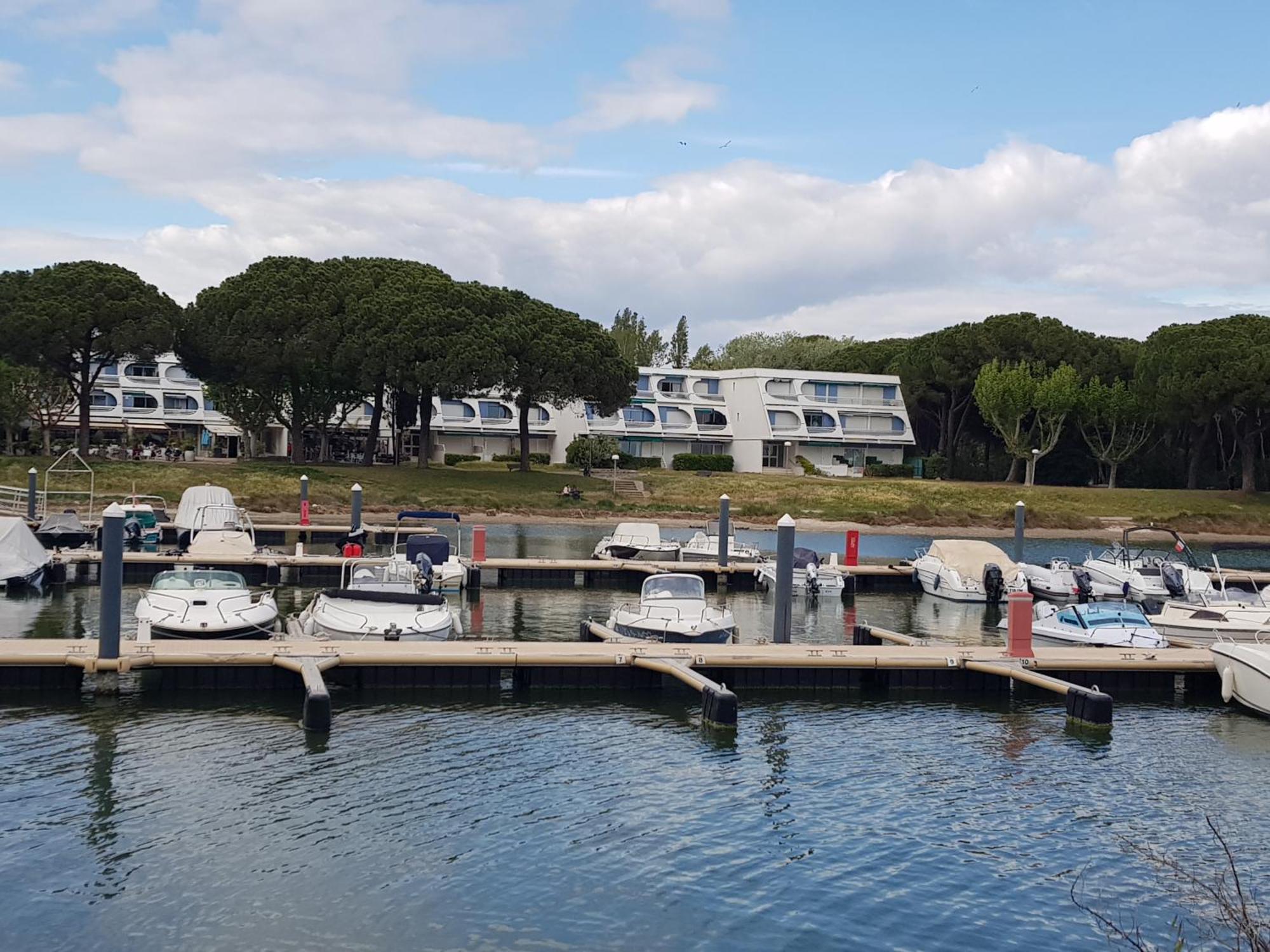 L'Olympe Vue Lac Parking Clim Wifi - Rossiconciergerie - Linge Inclus La Grande-Motte Kültér fotó